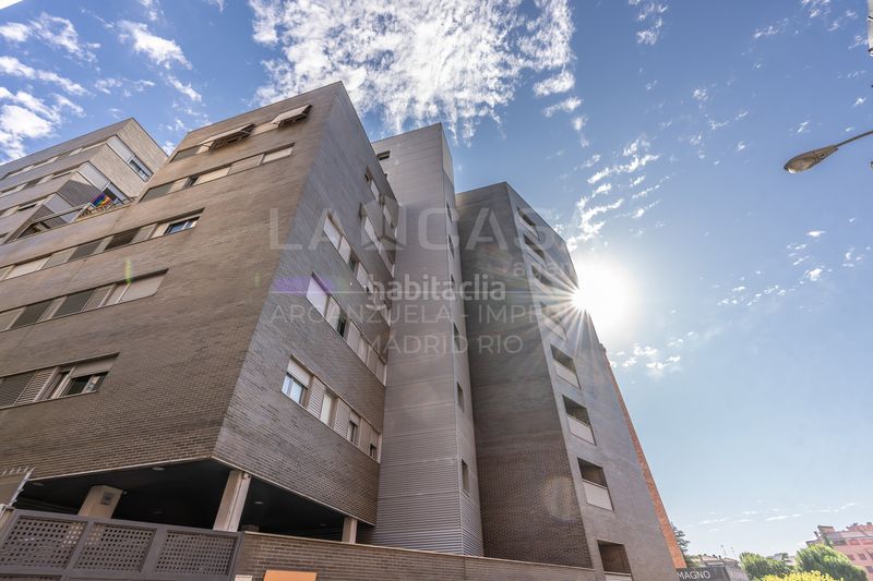 Foto cb75d3d6-1121-4a05-98c7-54933095e113. Pis amb calefacció aparcament a Acacias Madrid