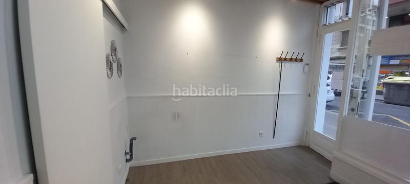 Foto 1fa3355a-1d52-49b2-8719-f0cb029b2656. Lloguer local comercial a areiltza doktorearen zumarkalea 44 a Bilbao