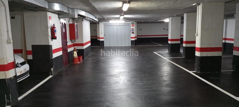 Foto ce005480-4ef9-4680-9891-698024bf6105. Alquiler parking coche en san mames zumarkalea 25 en Bilbao