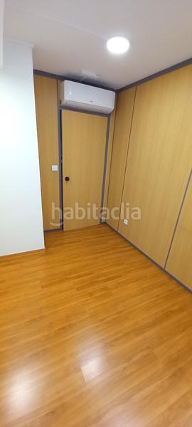 Foto d2df02ac-a59b-4993-b2f0-334d7c17c011. Alquiler local comercial en ibarrekolanda kalea 13 en Bilbao