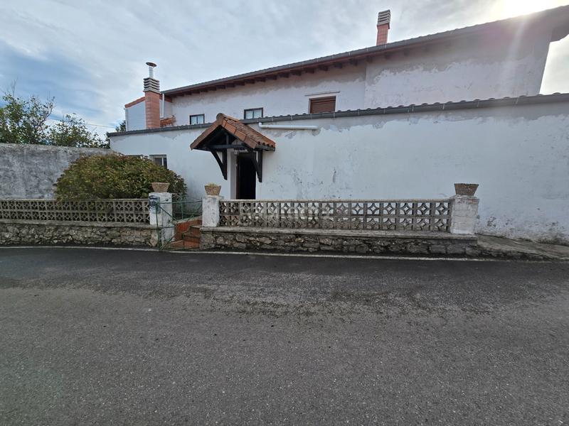 Foto d2785f9f-369e-496a-8ca6-a4cdc951f42a. Mas dans barrio la peña 14 dans Ajo Bareyo