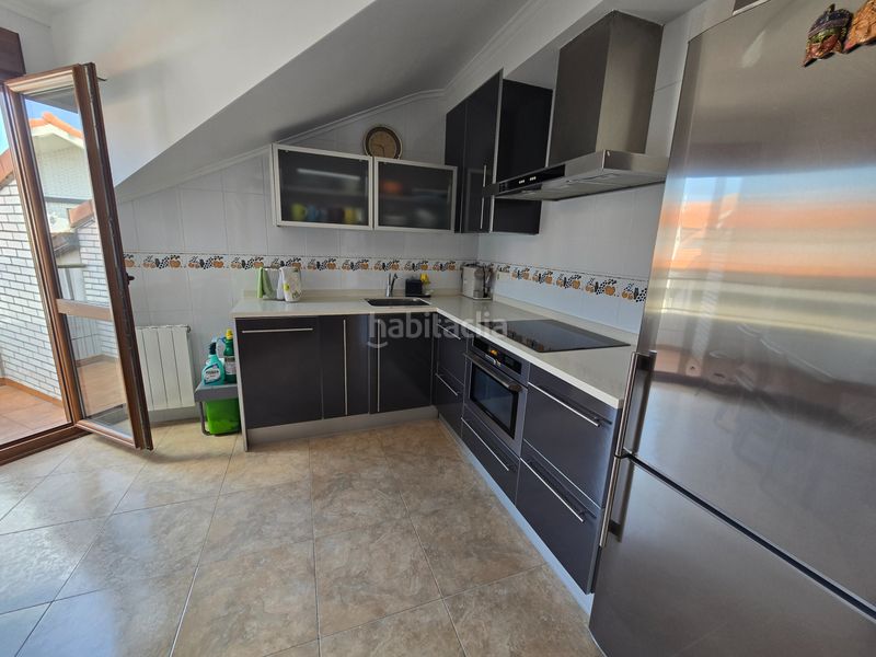 Foto cc17598c-abd3-41a1-81d6-1d2d6a450733. Attico con riscaldamento parcheggio piscina in Ajo Bareyo