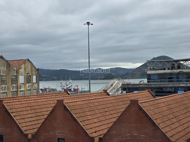 Foto 1ad2d6fe-e293-4262-b12c-4cc8309603ee. Pis a Santoña