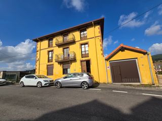 Country house in Barrio la estación 14. Casona beranga