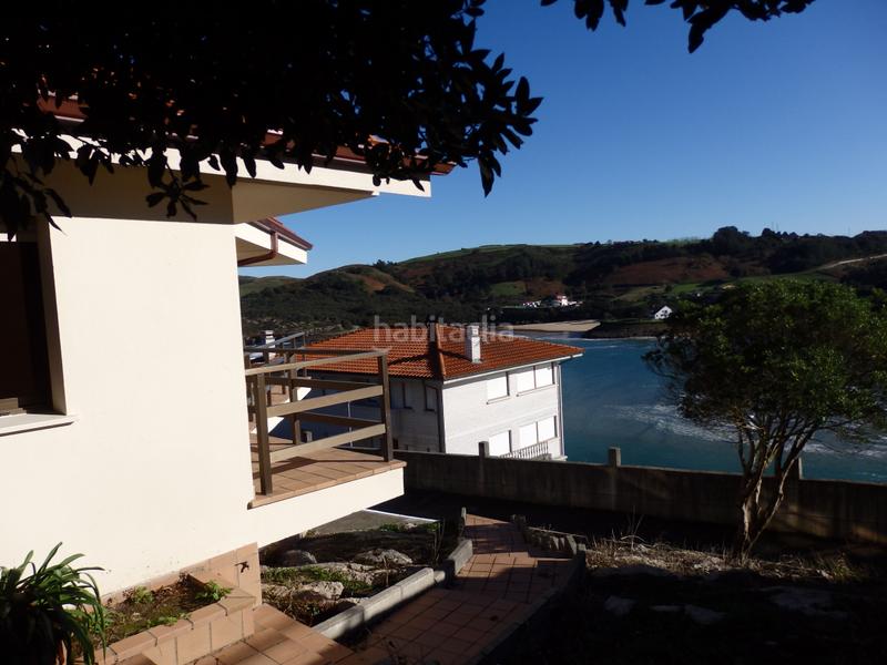 Foto d5b4369c-ac92-4432-9ba0-c223420eb5f6. Chalet en Ajo Bareyo