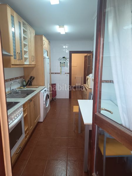 Foto 54b243c6-2a48-4f0d-a5ff-3ab75a225de9. Affitto appartamento in calle del ocho de marzo 7 in Castro - Urdiales