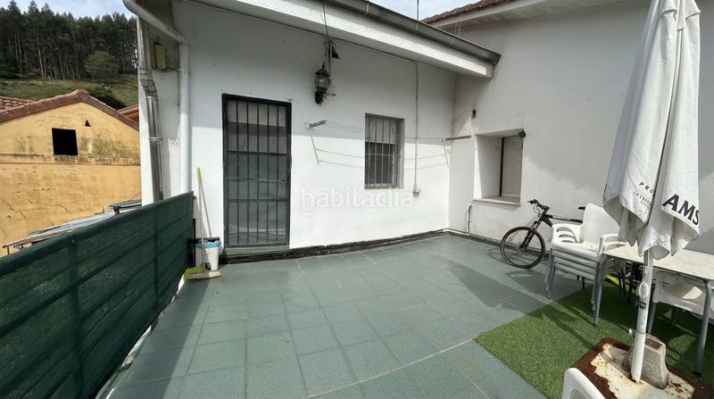 Foto 0e9f7535-8127-49ab-98a4-a856e28c4312. Casa a schiera con camino riscaldamento parcheggio in Castro - Urdiales