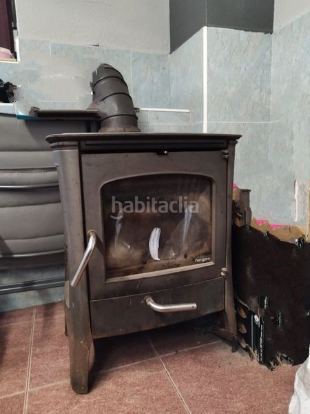 Foto 1fb90cdb-603d-4e97-9960-966f9ced73ab. Casa adossada amb xemeneia calefacció aparcament a Castro - Urdiales