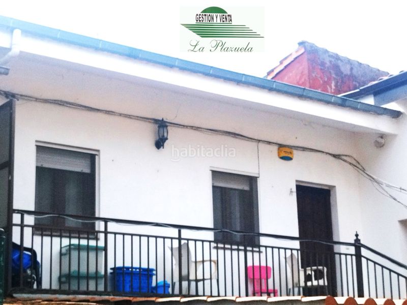 Foto 498d3328-7701-4cdc-b90e-f913bad394c1. Casa adossada amb xemeneia calefacció aparcament a Castro - Urdiales
