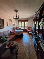 Pis  Calle salamanca. Vivienda en el centro, sin cuestas