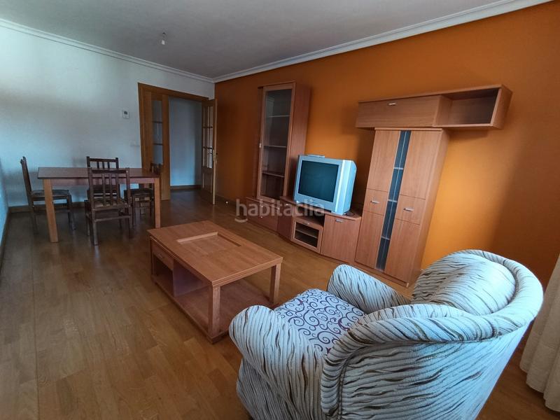 Foto 623dc836-e0ad-48f5-8b55-f880bfce09b8. Apartament amb calefacció a Benavente