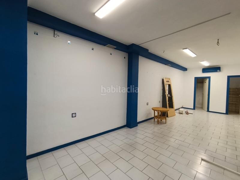 Foto 48ec98fa-8491-4089-bdf0-f2748fabd865. Alquiler local comercial en calle la rúa 27 local en alquiler en el centro en Benavente