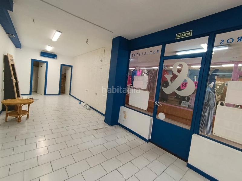 Foto d53ddf0c-5574-429e-9a10-d0cbd841916f. Alquiler local comercial en calle la rúa 27 local en alquiler en el centro en Benavente
