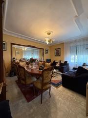 Casa  Calle valdelazarza. Venta de chalet valdelazarza