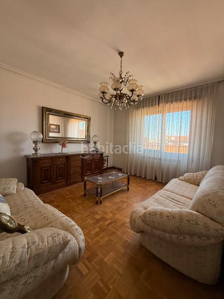 Foto 5e520fda-da8a-4c67-a4c4-14eb2ba7b169. Pis a Benavente