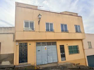 Casa  Calle r�o pisuerga. Venta casa benavente