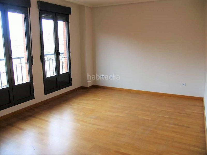 Foto c4d22847-944b-4798-b04c-63e3f62742e3. Pis a calle troncoso 2 a Medina del Campo