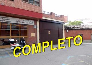 Lloguer Aparcament cotxe  Calle de los mostenses. Garajes calle mostenses