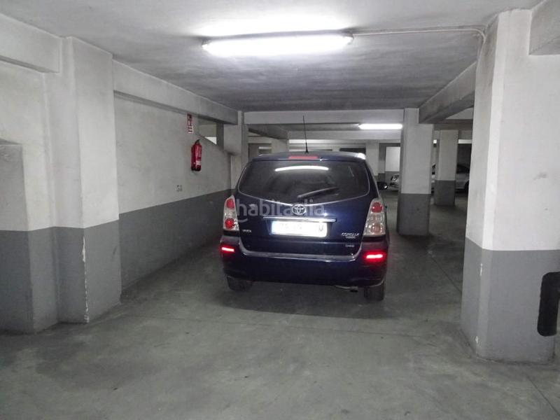 Foto 0e502436-e8dd-4d2c-b9fa-bb1636d6b3f2. Parking coche en plaza segovia 2 en Medina del Campo