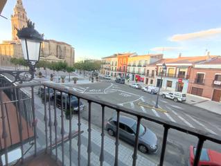 Apartament a Plaza españa 7. Nava del rey apartamento en venta