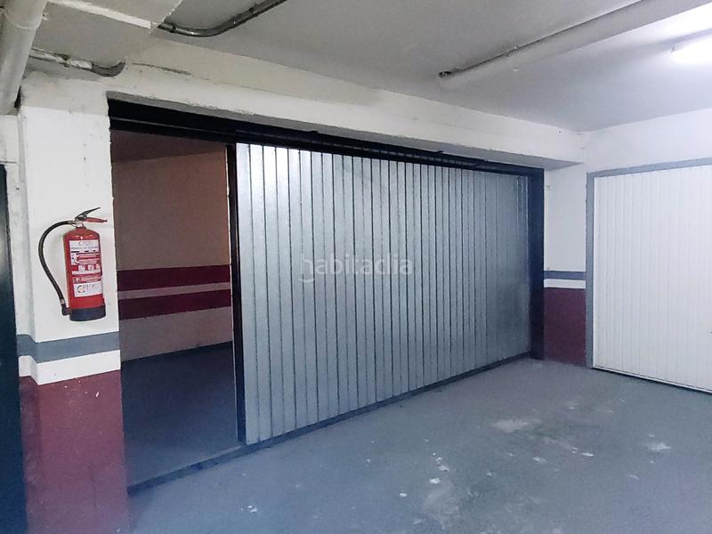 Foto 0a83cfb2-b609-482b-a581-211c3bfe6a1b. Aparcament cotxe a calle carrera 43 a Medina del Campo