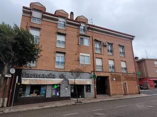 Aparcament cotxe a Calle carrera 43. Cochera cerrada de 32 m2 para 2 coches en calle carreras