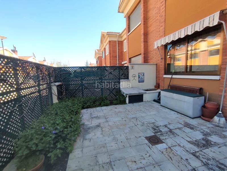 Foto 4e3462b6-aabf-4138-98b3-b22d5ee2532b. Chalet con camino riscaldamento parcheggio piscina in Valladolid