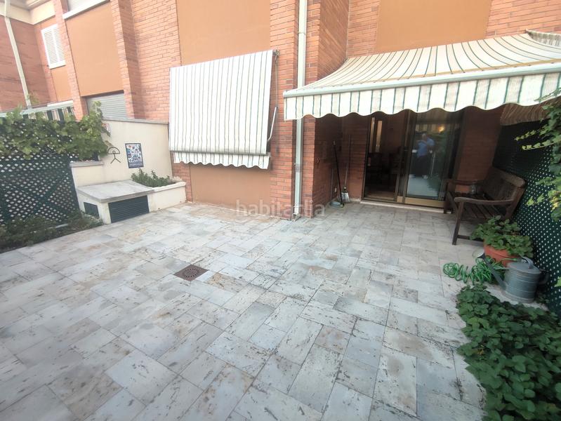 Foto 8cbc5fb4-bb81-4ec2-b966-715e7ad5769a. Chalet con camino riscaldamento parcheggio piscina in Valladolid