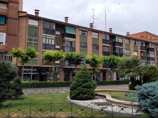 Pis  Avenida de la constitución. Piso económico amueblado