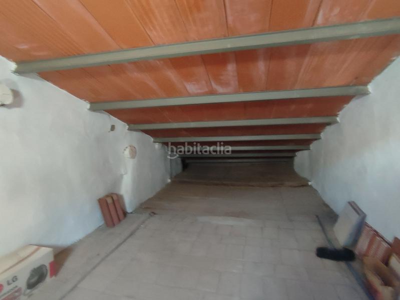 Foto 4c0a6a28-7e46-42ab-bd13-57c924bc2a55. Casa  de 2 plantas en el centro en Nava del Rey