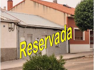 Maison à Avenida de la constitución 29. Casa planta baja en avda. constitución