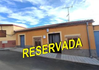 House in Calle Subida al Frontón 22