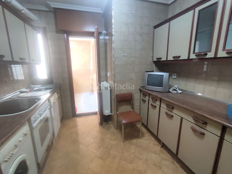 Foto 4524afea-e573-4f0b-b095-11e5cd7a95e7. Pis amb calefacció aparcament a Medina del Campo