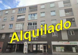 Rent Penthouse in Avenida de lope de vega 39. Ático de 2 dormitorios con espectacular terraza