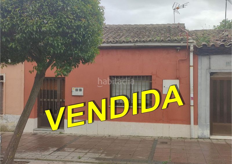 Foto 1a970182-3a9a-4316-9cc5-11f35bb0dbb6. Casa amb calefacció a Medina del Campo