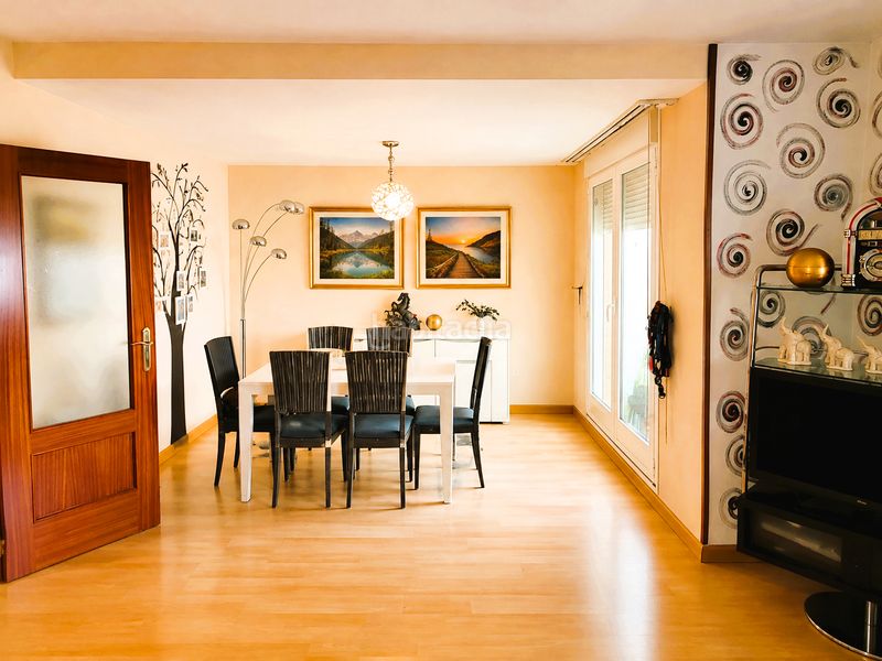 Foto 55d4d78a-e0ab-4f38-b740-0f7d0f8ab6e0. Chalet avec chauffage parking piscine dans Medina del Campo