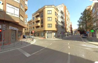 Miete Etagenwohnung  Calle acibelas. Se alquila piso junto a calle manteria