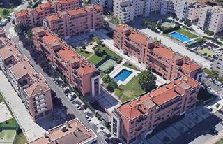 Piso  Mulhacen. Magnifica vivienda de 2 dormitorios  2 baños en urbanización pin