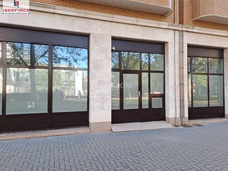 Foto e9f4aa1b-1db7-4d11-a991-5436b54fffcf. Lloguer local comercial a Parque Alameda - Paula López Valladolid