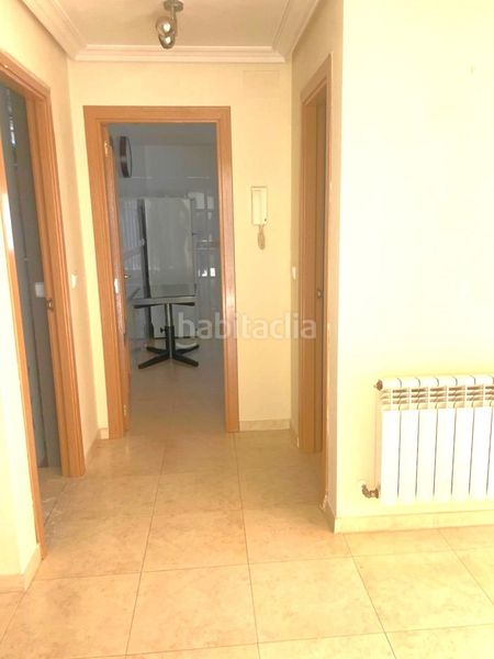 Foto 0e03acc3-a6a2-4d63-93bd-839e1ed03064. Casa aparellada amb calefacció aparcament a Renedo de Esgueva