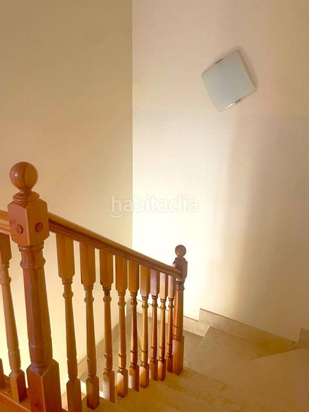 Foto 17abf4cc-6e64-4808-b84d-702977a6063e. Casa aparellada amb calefacció aparcament a Renedo de Esgueva