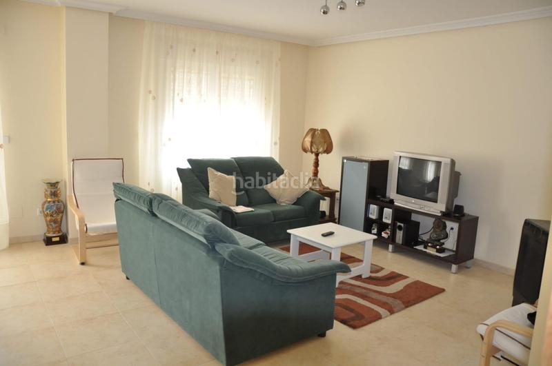 Foto d341a211-a8a3-43d8-8854-3ea755dc4c4d. Chalet avec chauffage parking dans Renedo de Esgueva