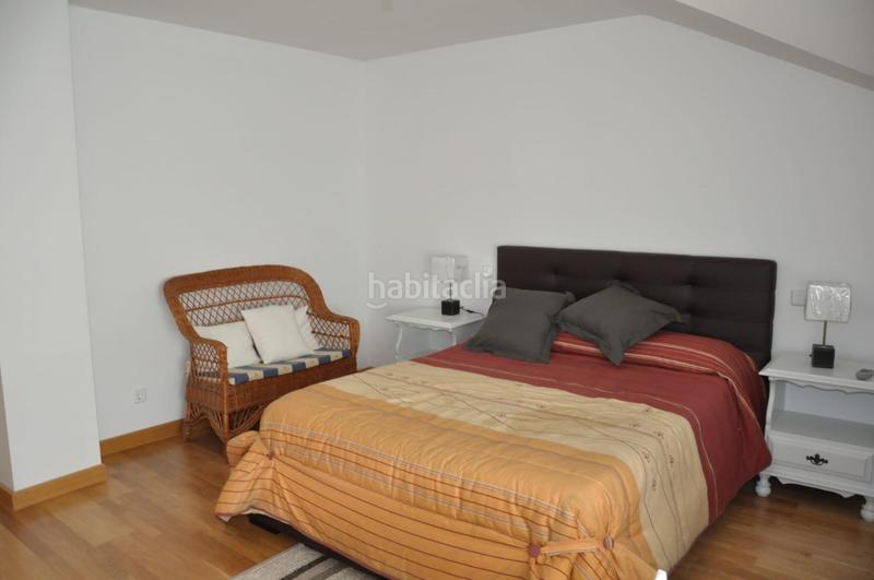 Foto e0236f89-ac21-4df7-b7dd-e2e813f9648a. Chalet avec chauffage parking dans Renedo de Esgueva
