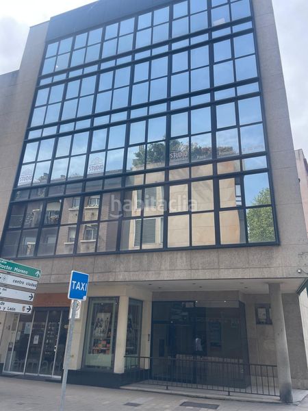 Foto 0b10d9bd-f2e3-49c8-8e0f-ec8113993999. Oficina  paseo zorrilla en La Rubia Valladolid