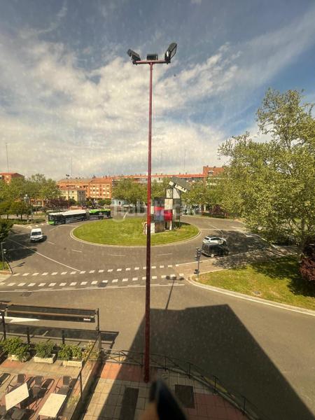 Foto 1f729562-0247-4945-8cf3-148a53930577. Oficina a La Rubia Valladolid