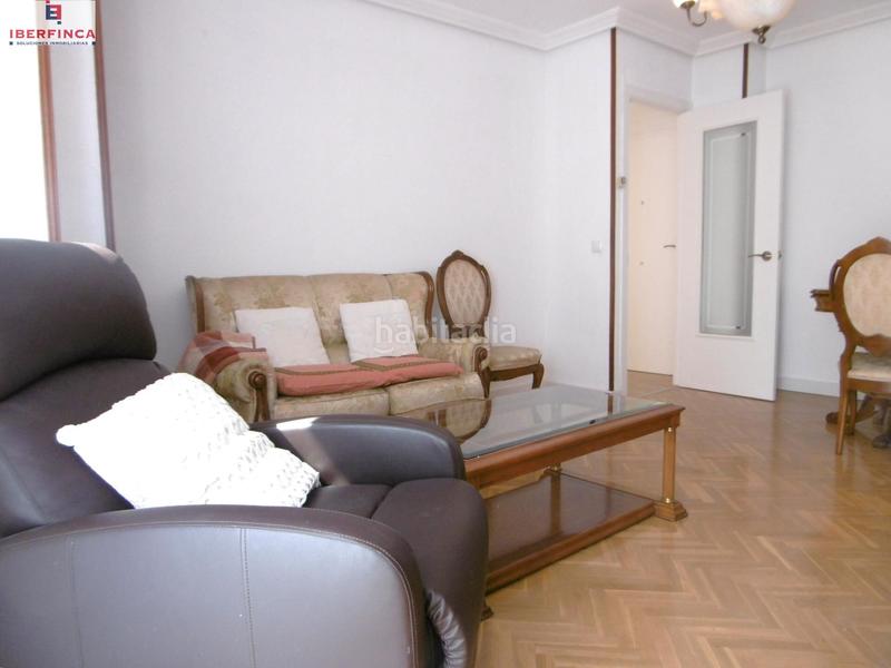 Foto 51dd9b0d-9ad1-42e7-bfb4-aac60cebaa34. Location appartement avec chauffage dans Campo Grande Valladolid