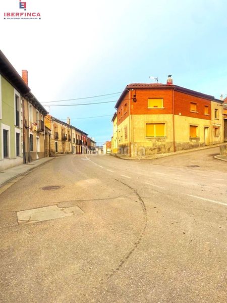 Foto 709c54ca-1b2d-4128-a373-c03e78ec6965. Masía venta de casa en villavaquerin en Villavaquerín