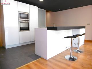 Etagenwohnung  Paseo zorrilla. Amplio y reformado piso en el corazón de valladolid
