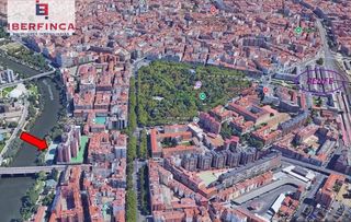 Appartamento  Calle padre francisco suarez. Amplio piso de 4 dormitorios en zona paseo zorrilla  campo grand
