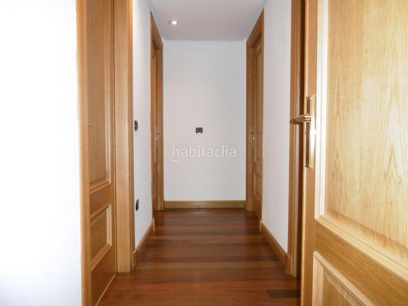 Foto ca337922-fb0a-471b-b9f4-0a86f2f1afe5. Affitto appartamento con riscaldamento parcheggio piscina in Valladolid